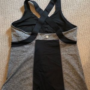 Lululemon Push your Limits tank. Size 12.
